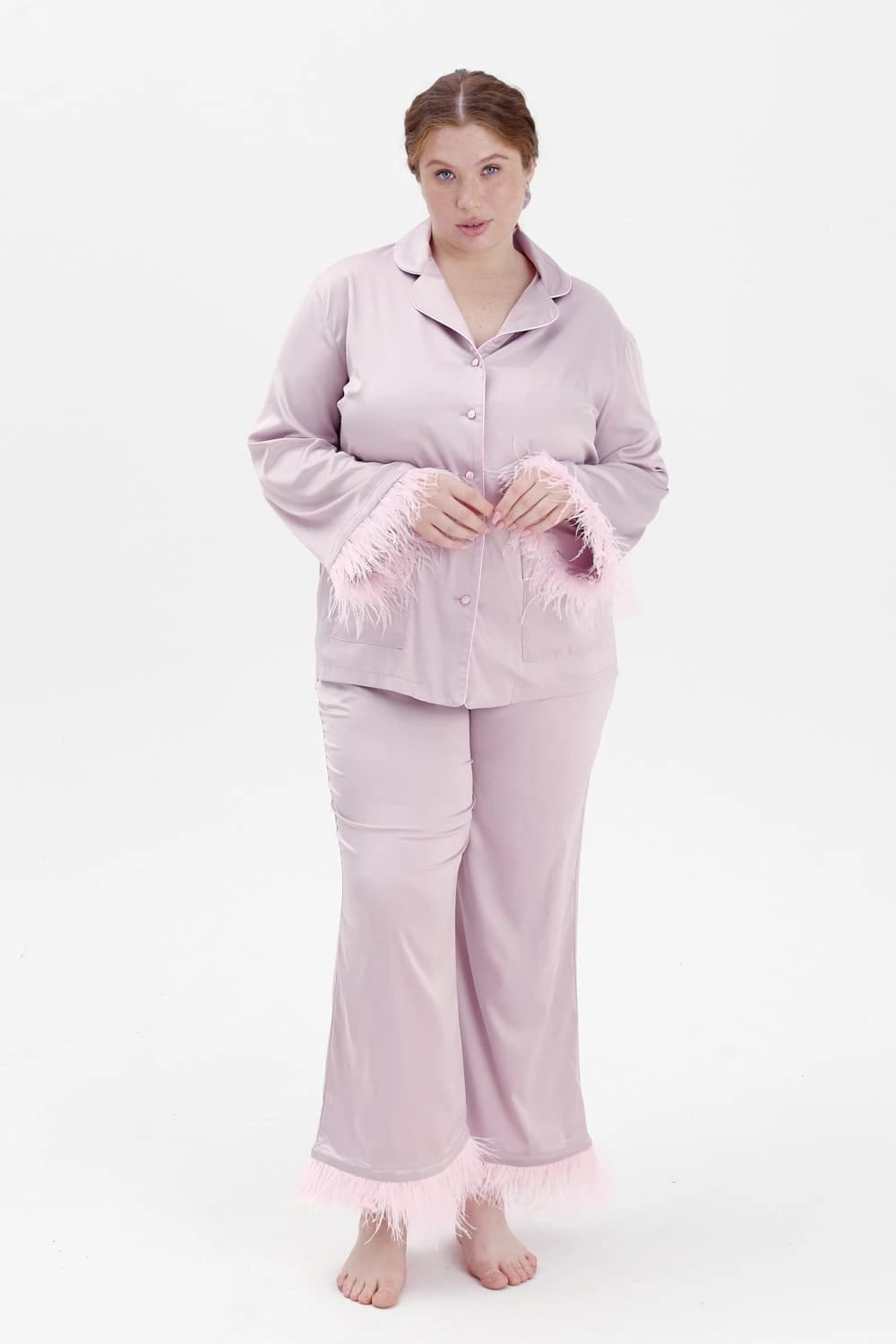 Feather loungewear
