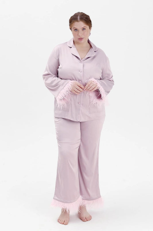 Feather loungewear